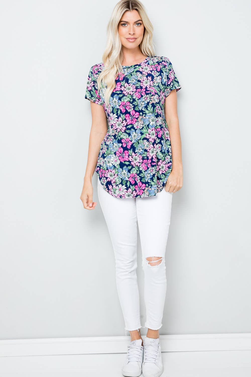 Fun Floral Print Round Neckline Short Sleeve Top