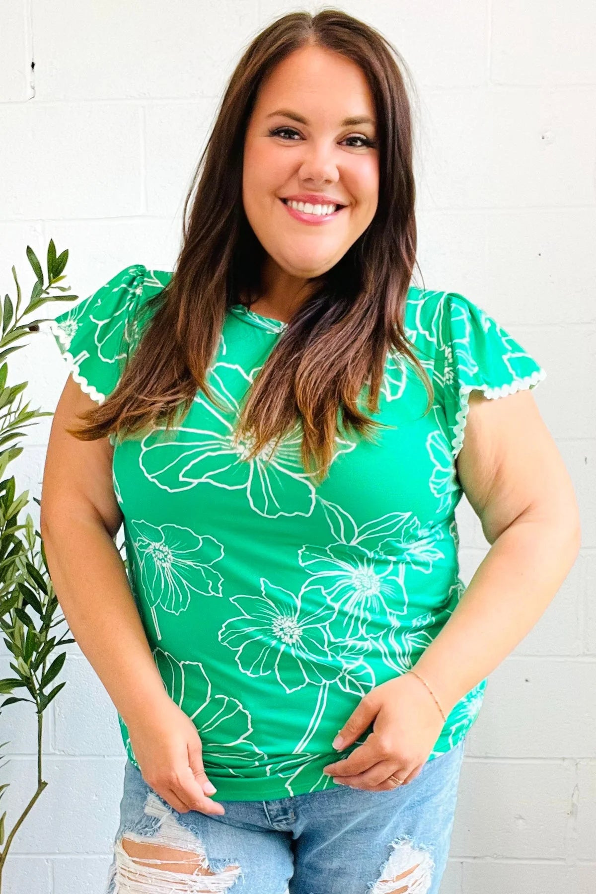 Follow Me Emerald Flutter Sleeve top