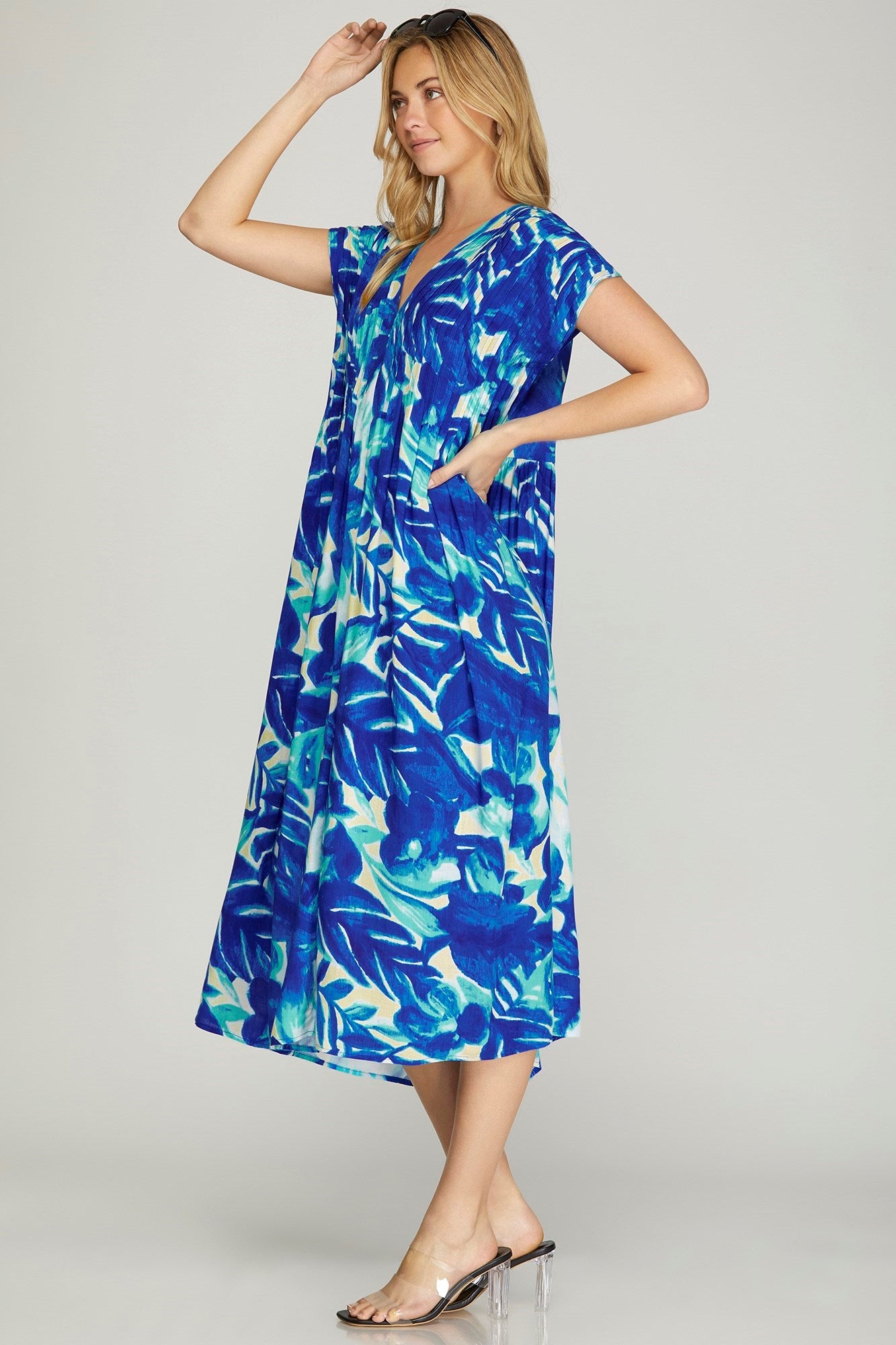 Tropical Print Dropsleeve Pintuck Dress