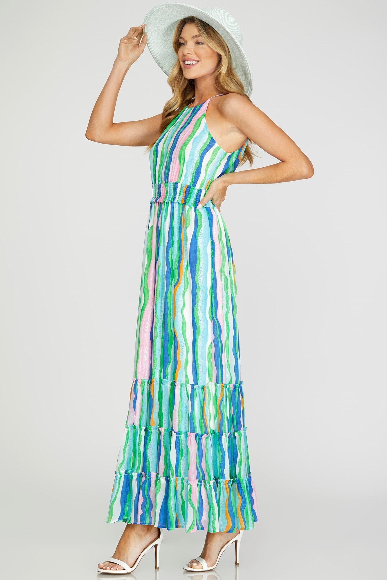 Wave Print Sleeveless Tiered Dress